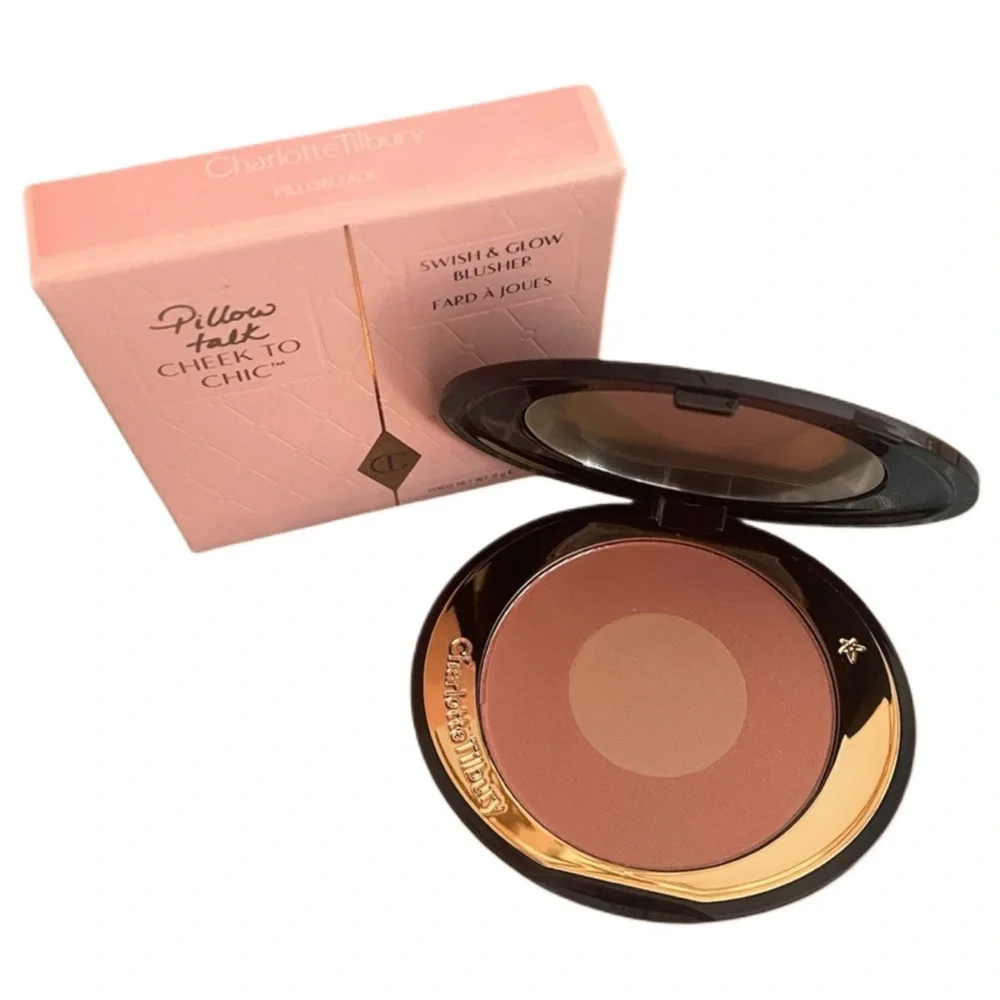 Charlotte Tilbury Cheek to Chic Blush in Pillow Talk